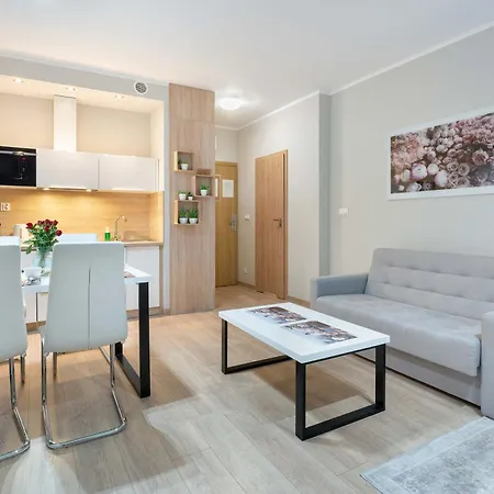 Comfortable With Mountain View And Outdoor Parking In By Renters
